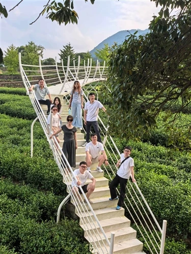 Team Building Activity: FrontSurg Builds Stronger Team For Better Medical Dev...