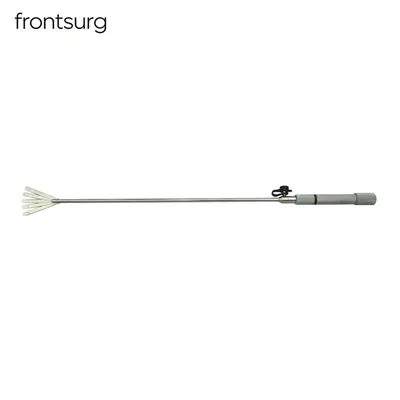 Fan-Shaped Retractor